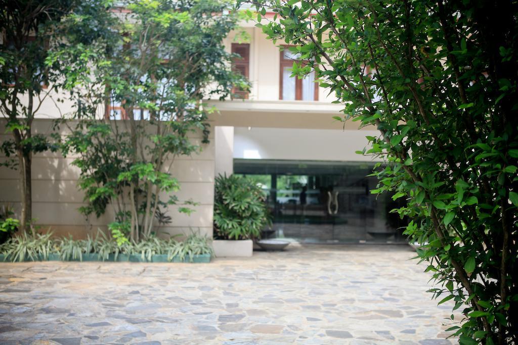 Lavendish Okrin Hotel Kataragama Exterior photo